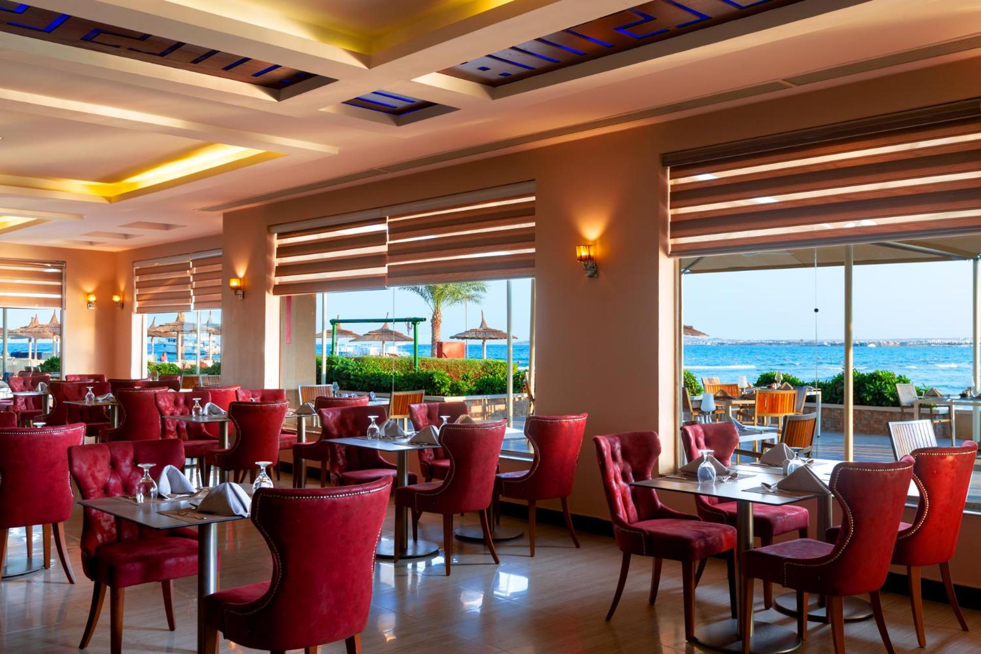 Beach Albatros Aqua Park - Hurghada Exterior photo The restaurant at the hotel
