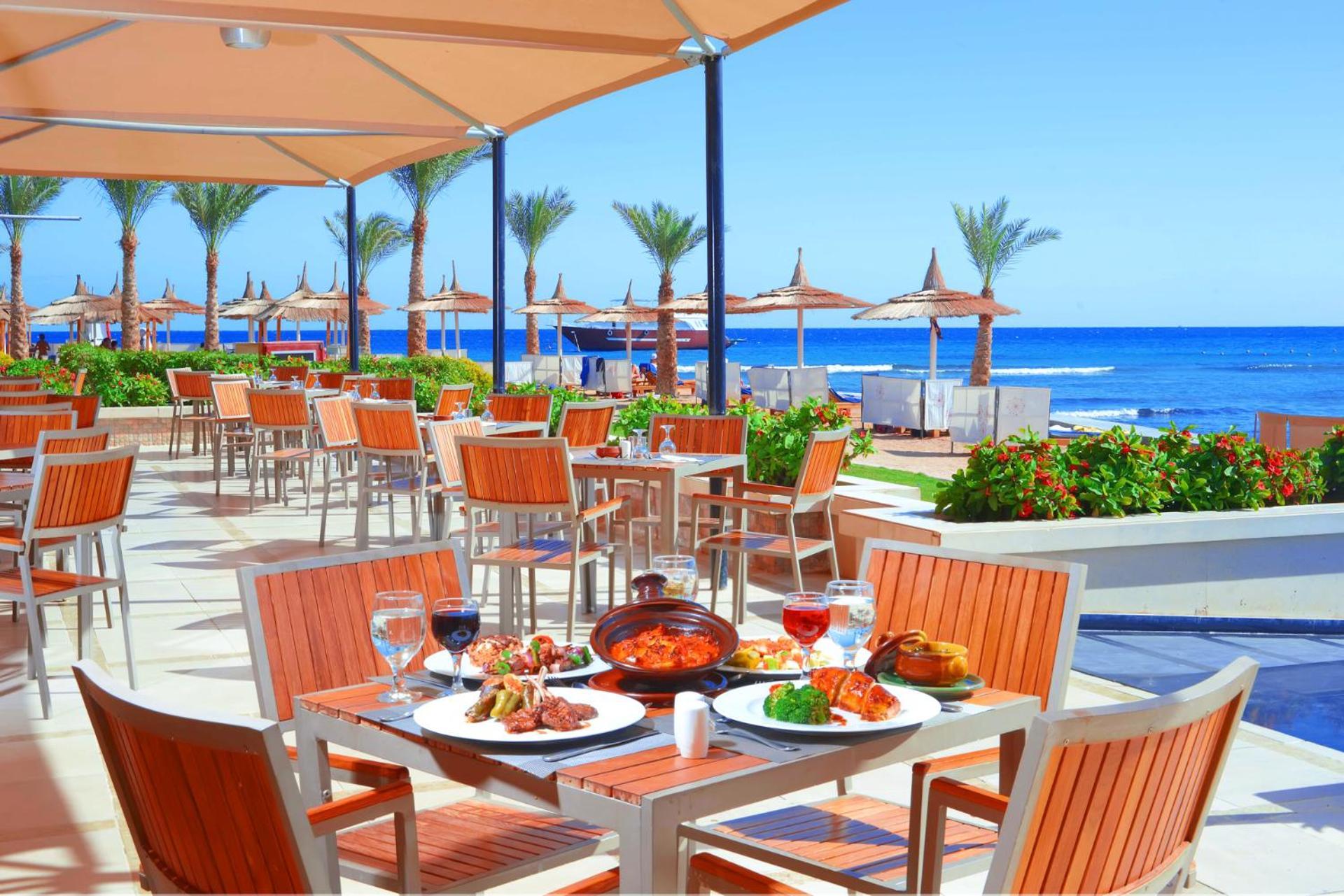 Beach Albatros Aqua Park - Hurghada Exterior photo The resort's beach