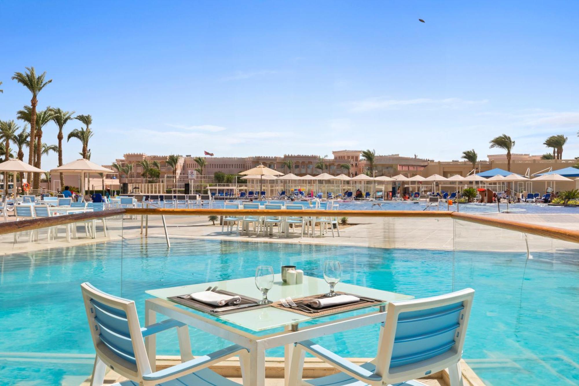 Beach Albatros Aqua Park - Hurghada Exterior photo Hilton Sharm El Sheikh Resort